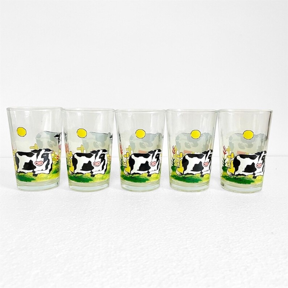 Set of 5 Vintage 70s KIG Indonesia Juice Tumblers Cow Drinking Glasses, 4" Tall